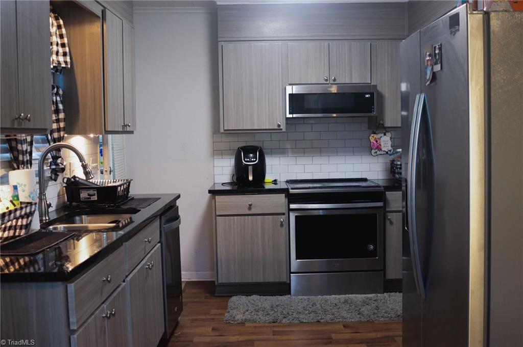 1605 Staley Road High Point, NC 27265 - Photo 7 of 11 Gallery Image 7