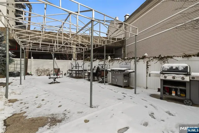 $215,000 | 280 Prospect, Unit 9H, Hackensack, NJ 07601