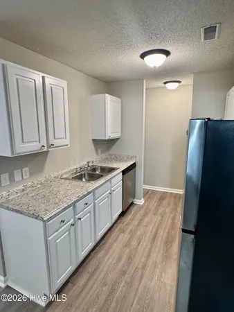 $825 | 1231 Westpointe Drive, Unit 2, Greenville, NC 27834