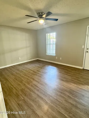 $825 | 1231 Westpointe Drive, Unit 2, Greenville, NC 27834