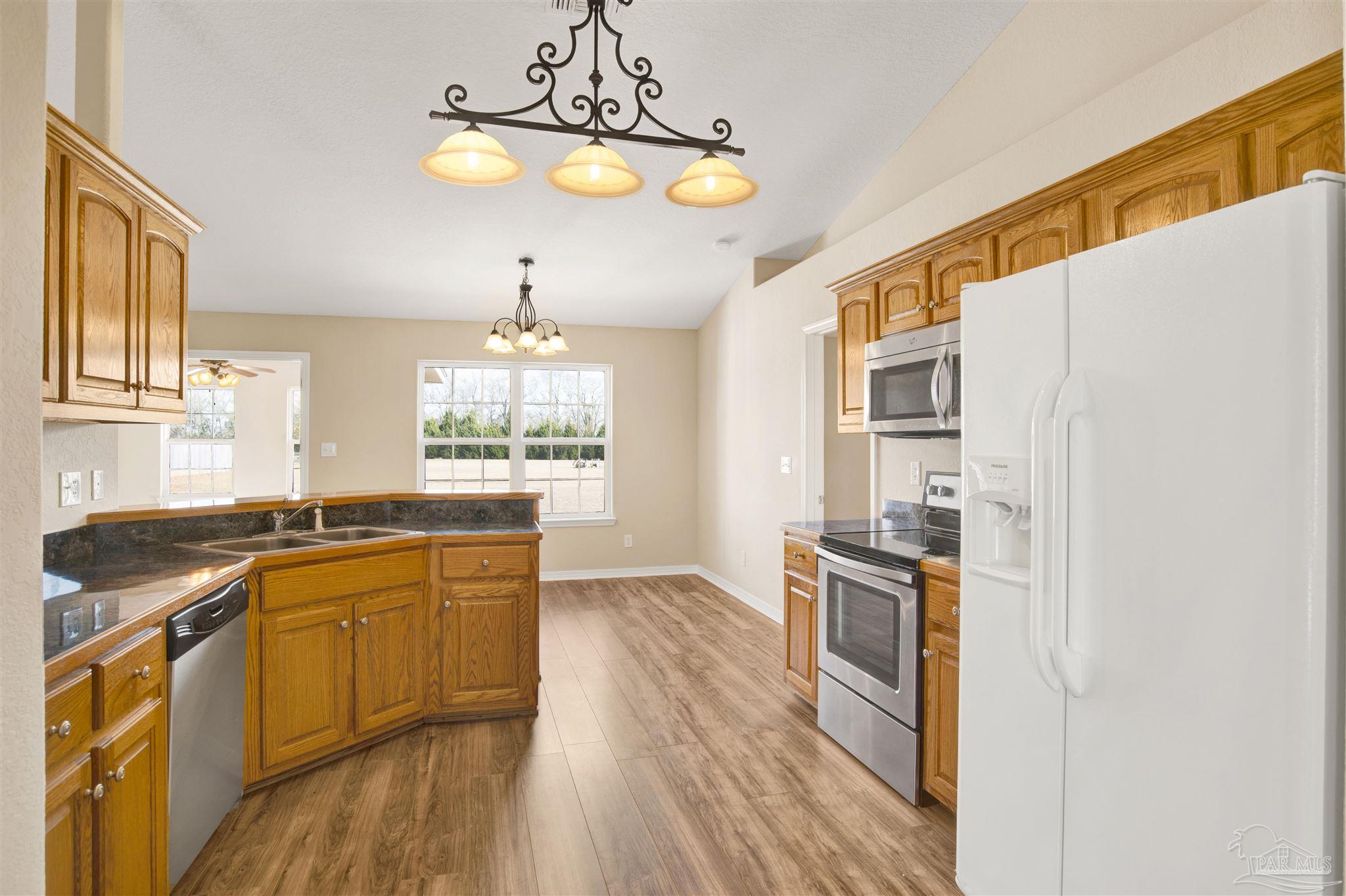 3332 North Simmons Road Jay, FL 32565 - Photo 11 of 36