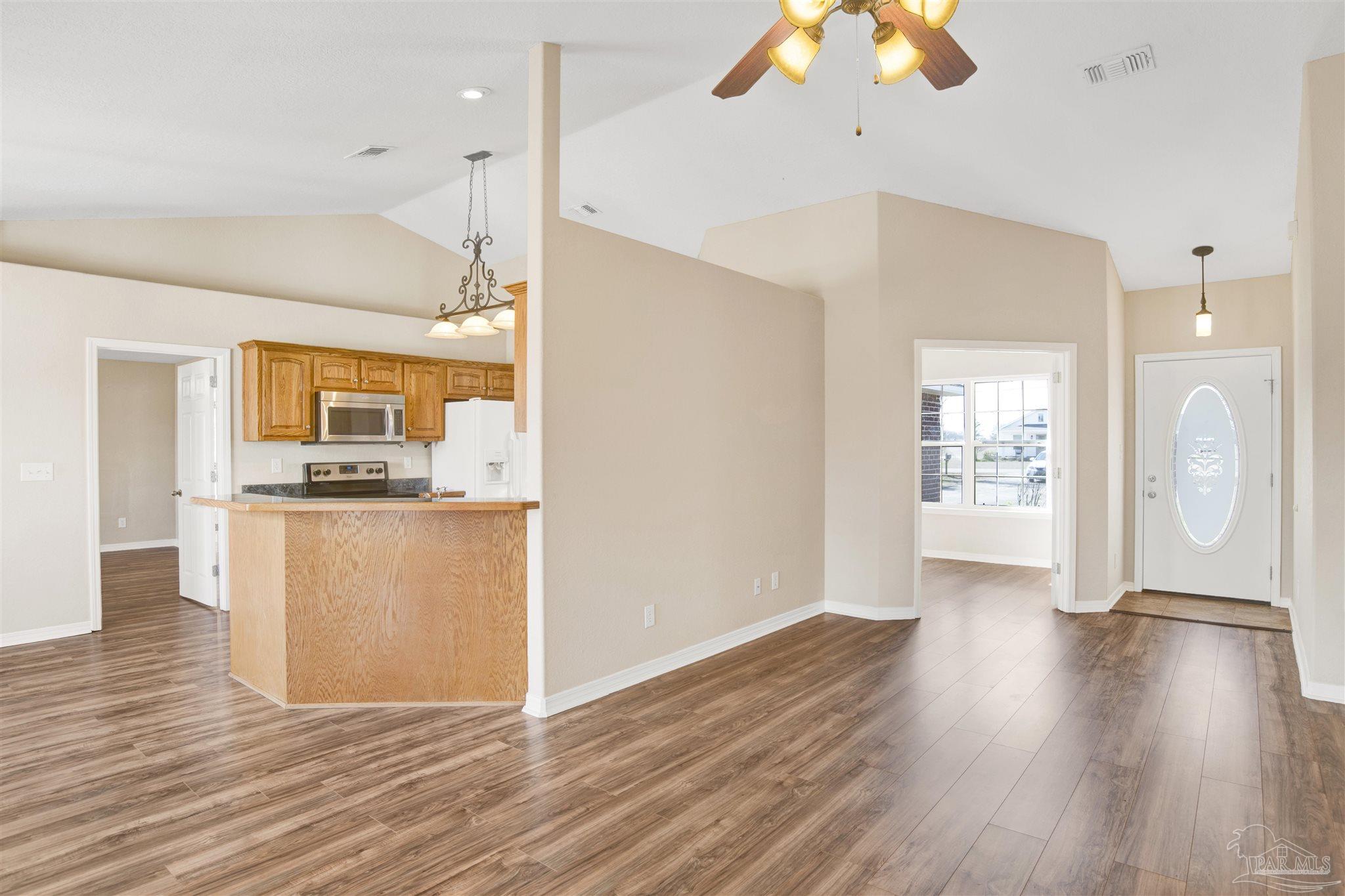 3332 North Simmons Road Jay, FL 32565 - Photo 6 of 36