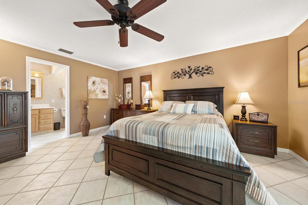 2211 Portside Passage Palm Harbor, FL 34685 - Photo 34 of 55