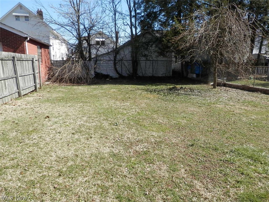 1019 Avon Street Akron, OH 44310 - Photo 14 of 14 Gallery Image 14