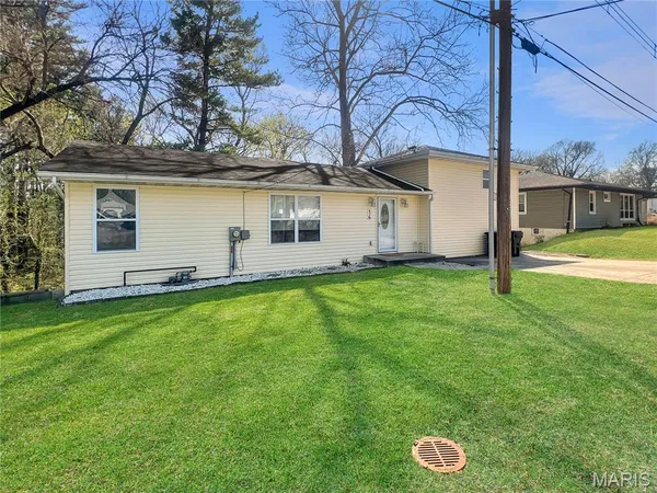 $145,000 | 14 Charles Drive, Caseyville, IL 62232