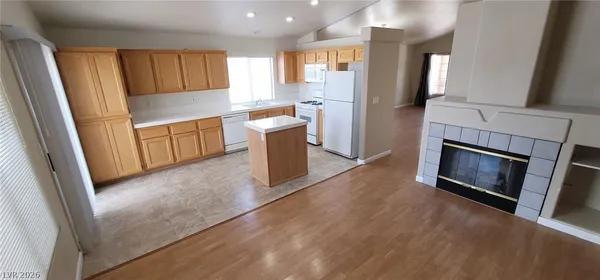 $2,055 | 1533 Waterton Drive, Las Vegas, NV 89144