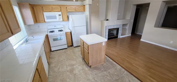 $2,055 | 1533 Waterton Drive, Las Vegas, NV 89144