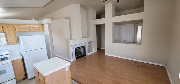 $2,055 | 1533 Waterton Drive, Las Vegas, NV 89144