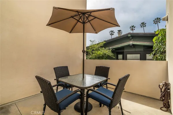 $799,000 | 1530 East Thompson Boulevard, Ventura, CA 93001