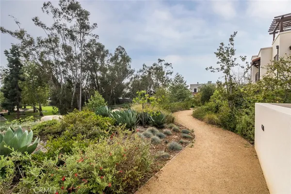 $799,000 | 1530 East Thompson Boulevard, Ventura, CA 93001