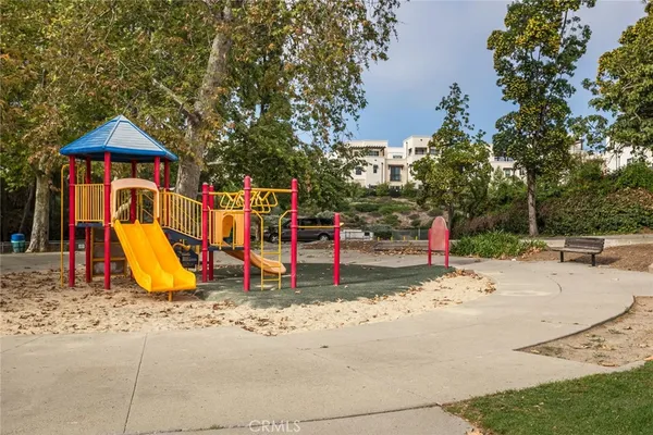 $799,000 | 1530 East Thompson Boulevard, Ventura, CA 93001