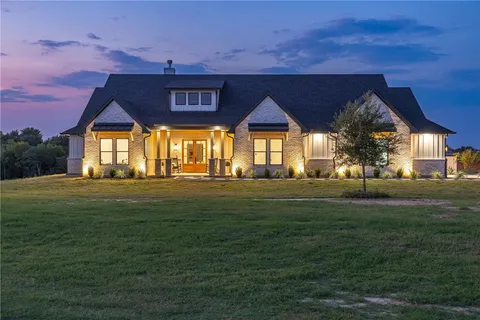 $915,000 | 10343 Sunny Mdw Drive, Chappell Hill, TX 77426