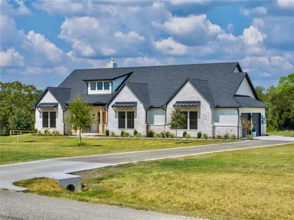 $915,000 | 10343 Sunny Mdw Drive, Chappell Hill, TX 77426