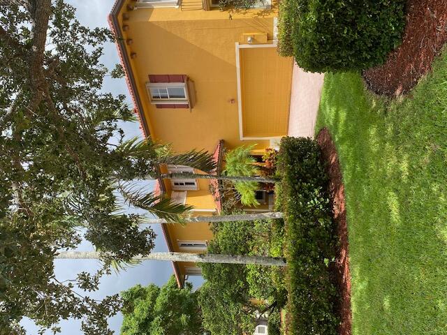 5772 Northwest 119th Dr