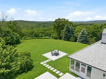 $5,495,000 | 20 Meeting House Road, Bedford Corners, NY 10549