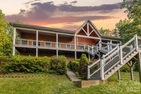 $1,075,000 | 6 Grouse Terrace, Fairview, NC 28730