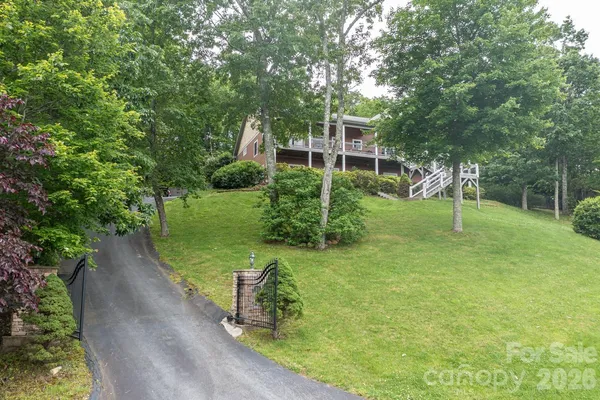 $1,075,000 | 6 Grouse Terrace, Fairview, NC 28730