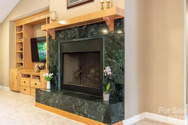 $1,075,000 | 6 Grouse Terrace, Fairview, NC 28730