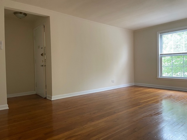 4237 West Nelson Street, Unit 2 Chicago, IL 60641 - Photo 6 of 11