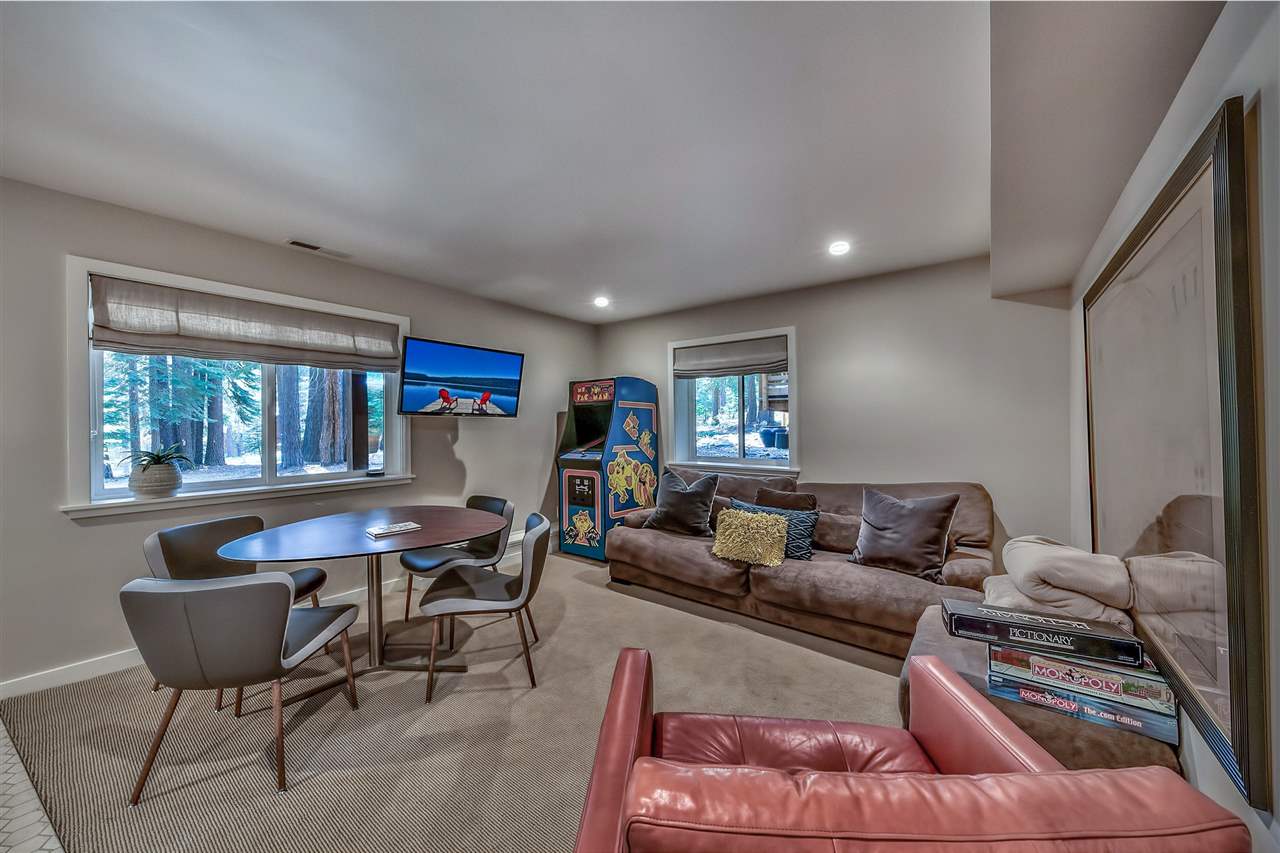 14732 Tyrol Road Truckee, CA 96161 - Photo 17 of 20