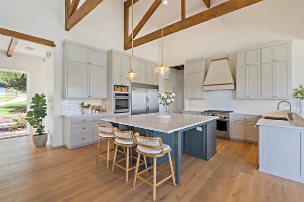 $11,000 | 1302 L Sparrow Lane, Austin, TX 78734