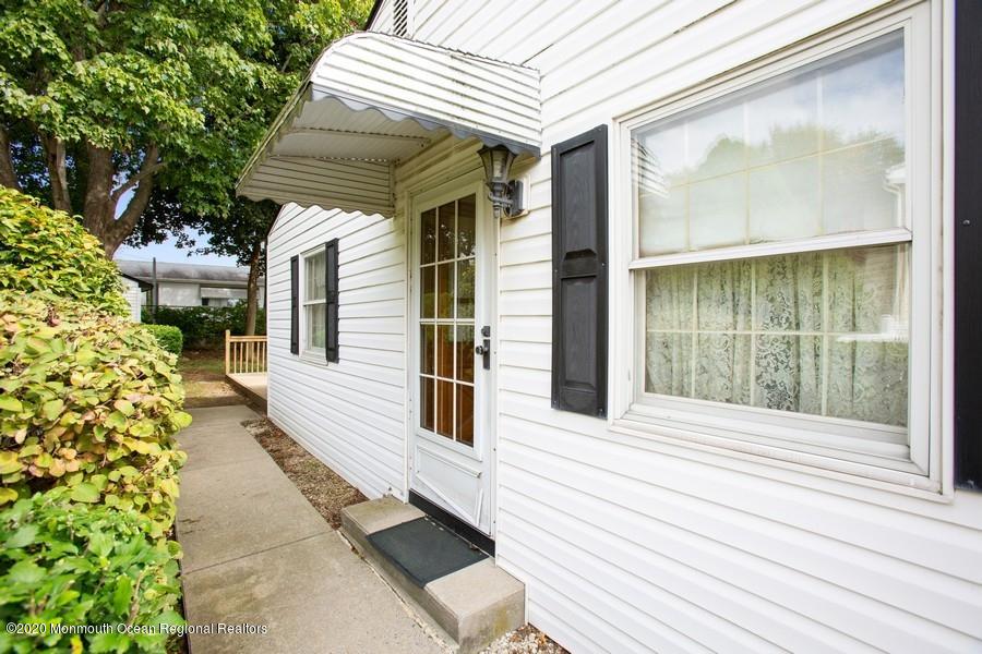 4 Fordham Road Parlin, NJ 08859 - Photo 4 of 19 4 Fordham 4