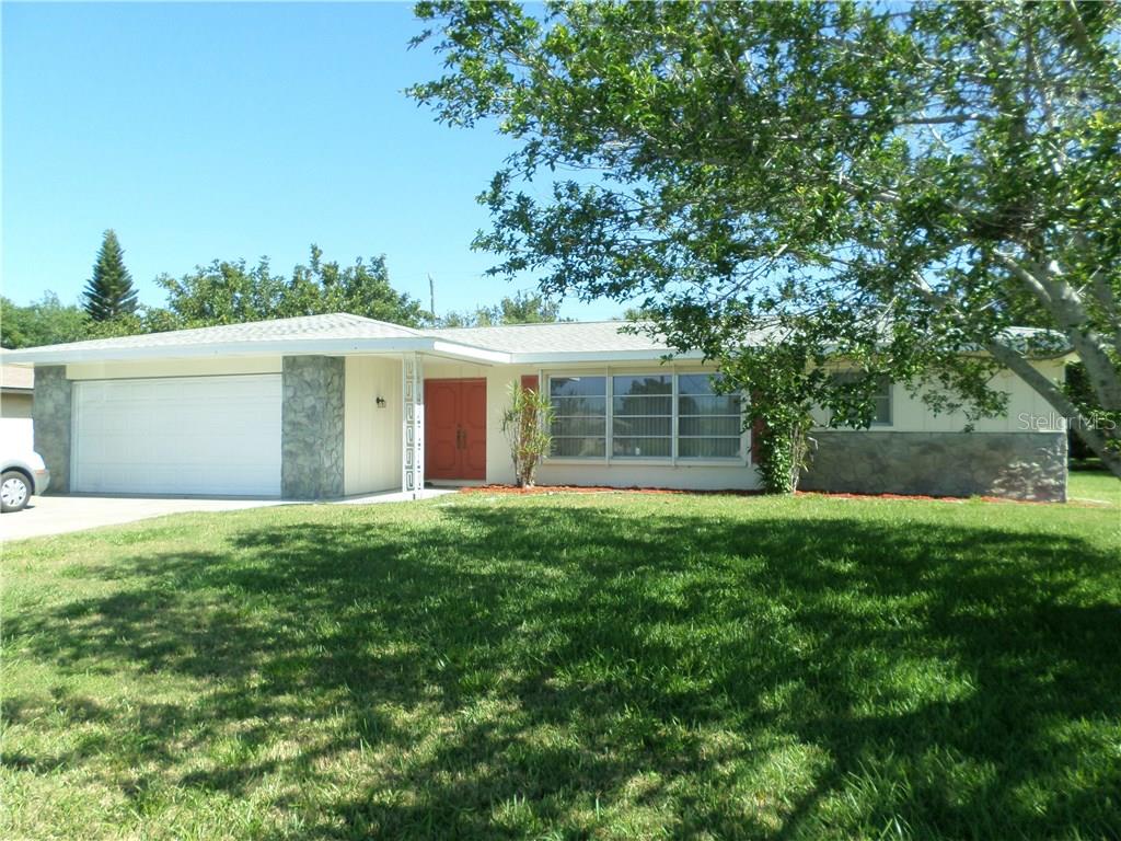 345 Pine Tree Road Venice, FL 34293 - Photo 1 of 1
