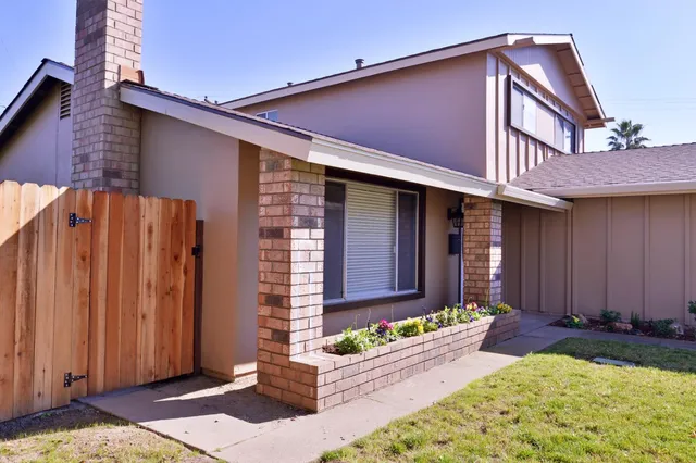 $678,000 | 2345 Rogue River Drive, Sacramento, CA 95826