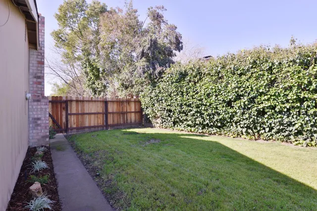 $678,000 | 2345 Rogue River Drive, Sacramento, CA 95826
