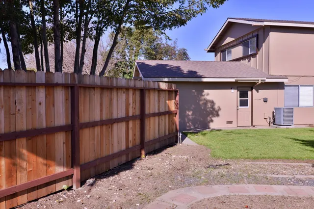 $678,000 | 2345 Rogue River Drive, Sacramento, CA 95826