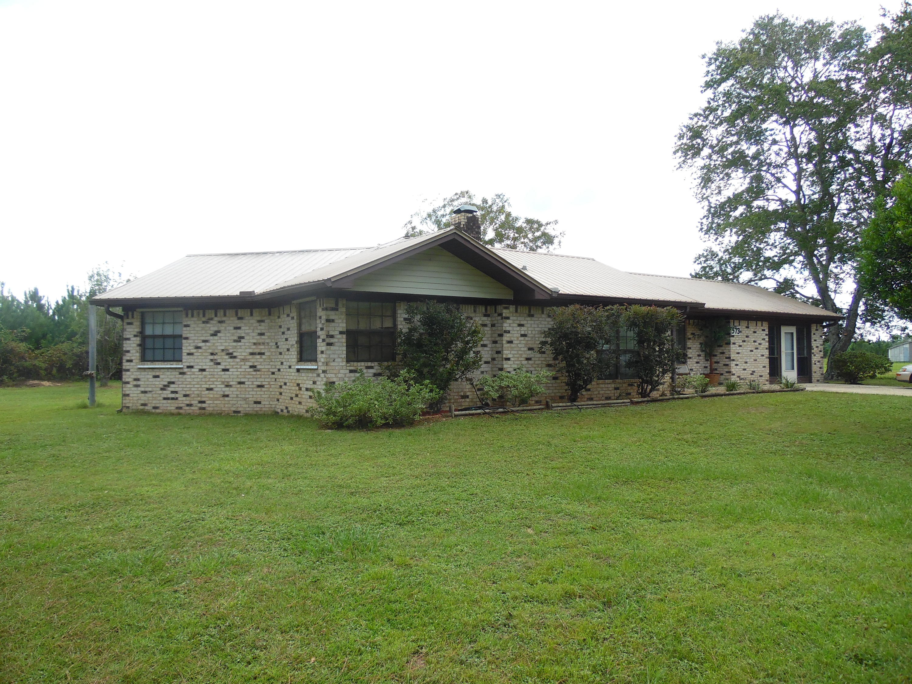 573 Andy Nowling Road DeFuniak Springs, FL 32433 - Photo 1 of 32 SAM_4599