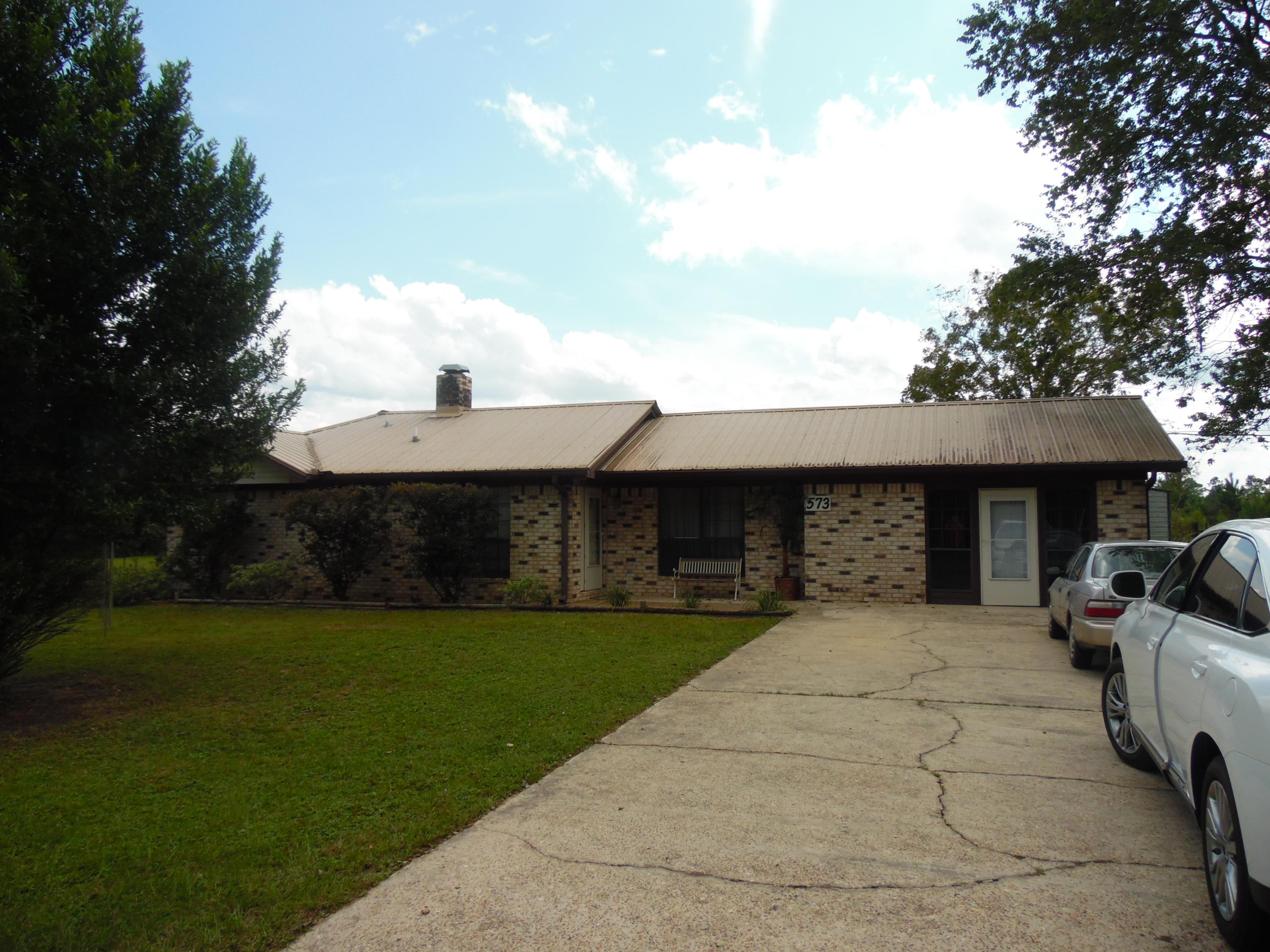 573 Andy Nowling Road DeFuniak Springs, FL 32433 - Photo 2 of 32 front view