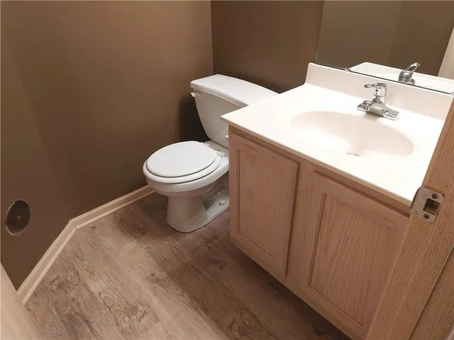 $189,900 | 8039 North Elmwood Avenue, Kansas City, MO 64119