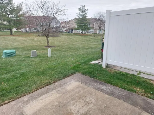 $189,900 | 8039 North Elmwood Avenue, Kansas City, MO 64119