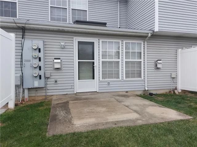 $189,900 | 8039 North Elmwood Avenue, Kansas City, MO 64119