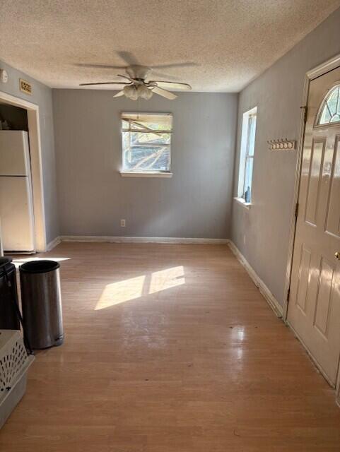 6158 Hunter Road Ooltewah, TN 37363 - Photo 6 of 16 Dining area off LR