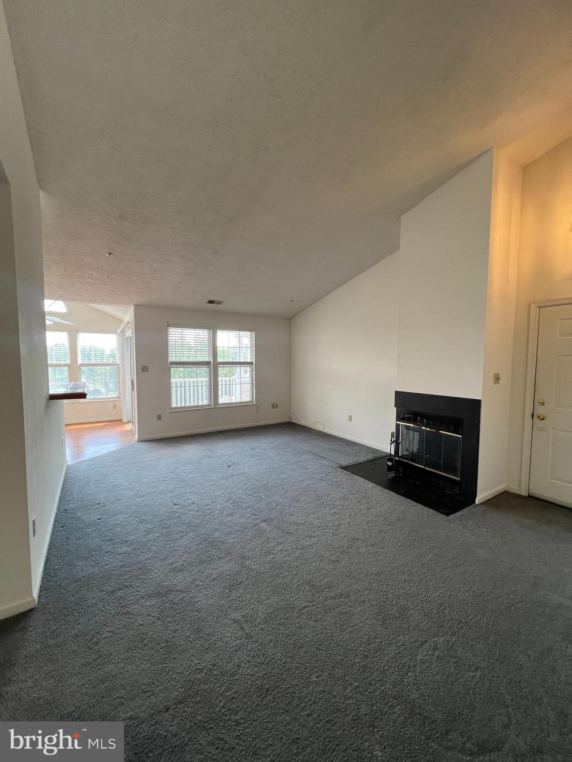 5660 Wade Court, Unit M Frederick, MD 21703 - Photo 4 of 21