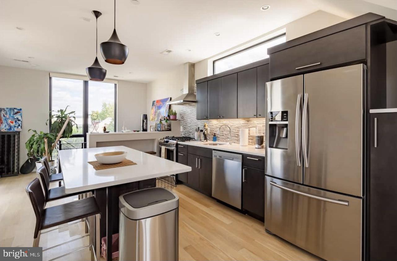 706 16th Street Northeast, Unit 2 Washington, DC 20002 - Photo 3 of 19