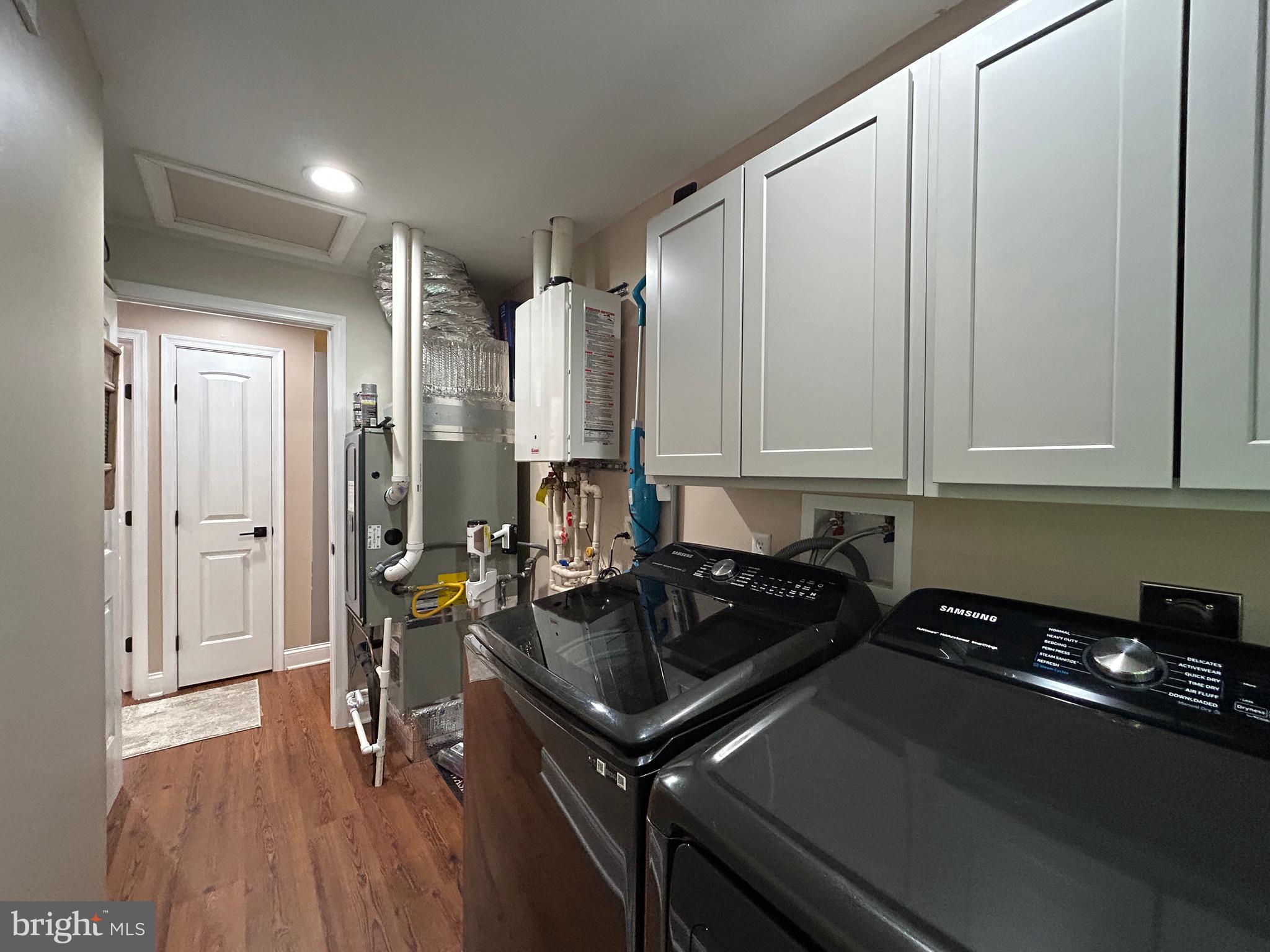27002 Kaye Road Laurel, DE 19956 - Photo 26 of 64 a kitchen with a sink appliances and cabinets