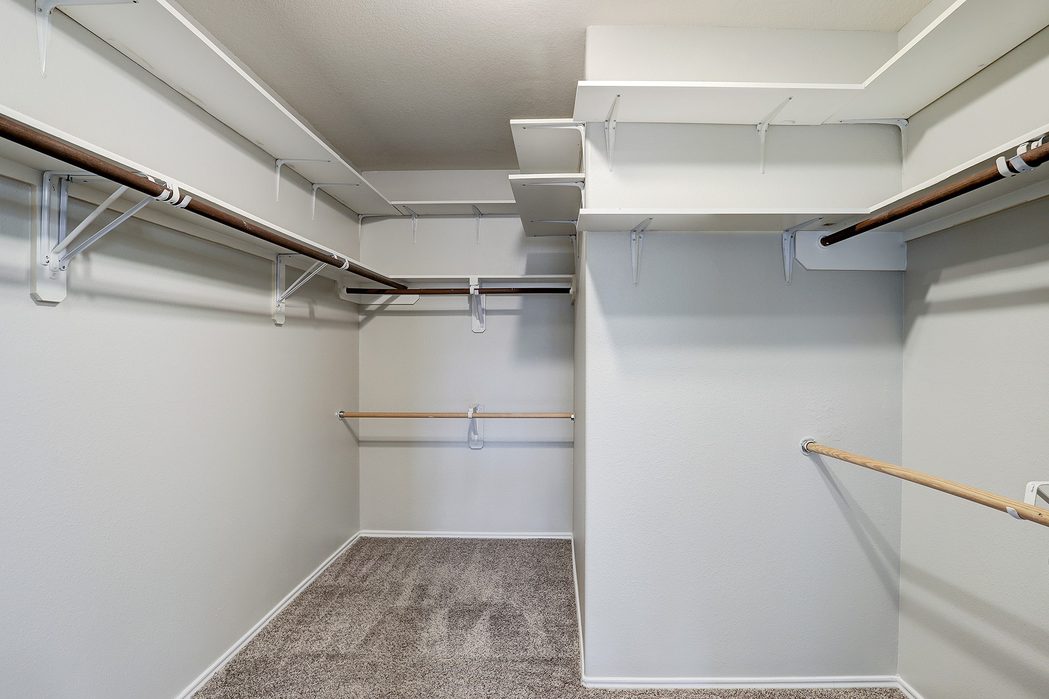 223 Sunset Colony Drive Rosharon, TX 77583 - Photo 21 of 45 Primary bedroom features a large walk-in closet.