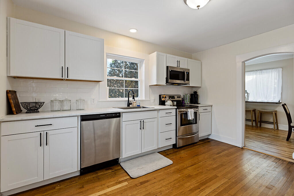 18 Manley Street Augusta, ME 04330 - Photo 23 of 76 70_BP5A0528_DxO_mls