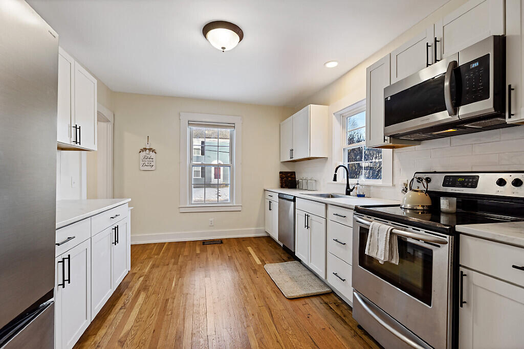 18 Manley Street Augusta, ME 04330 - Photo 25 of 76 68_BP5A0522_DxO_mls