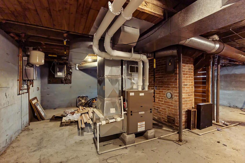 18 Manley Street Augusta, ME 04330 - Photo 67 of 76 75_BP5A0543_DxO_mls