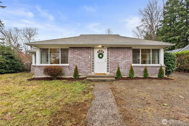 $409,997 | 615 121st Street East, Tacoma, WA 98445