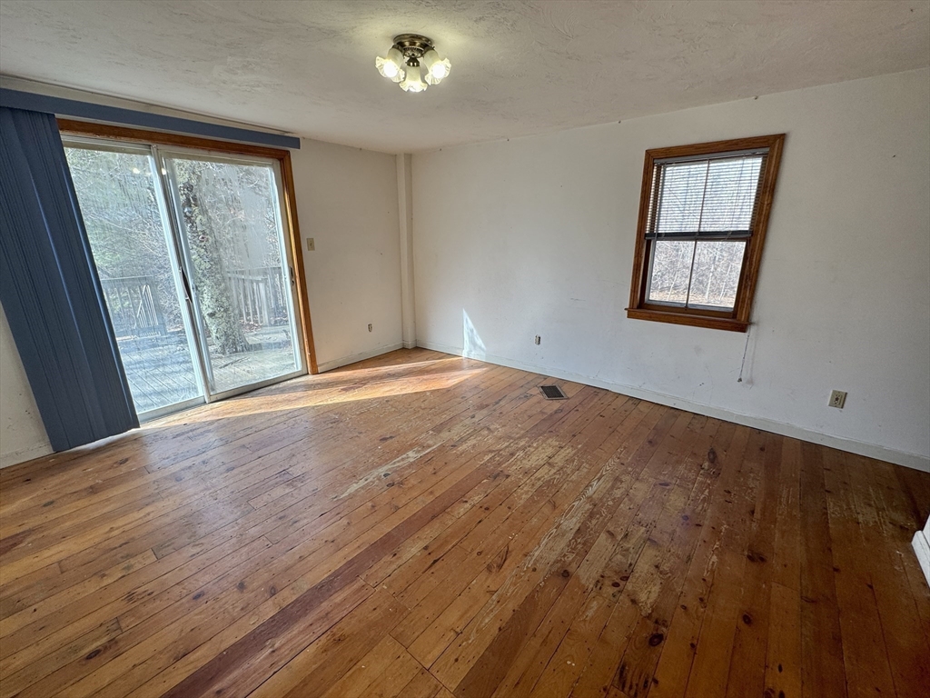 30 Carpenter Hill Road Charlton, MA 01507 - Photo 17 of 27 Gallery Image 17