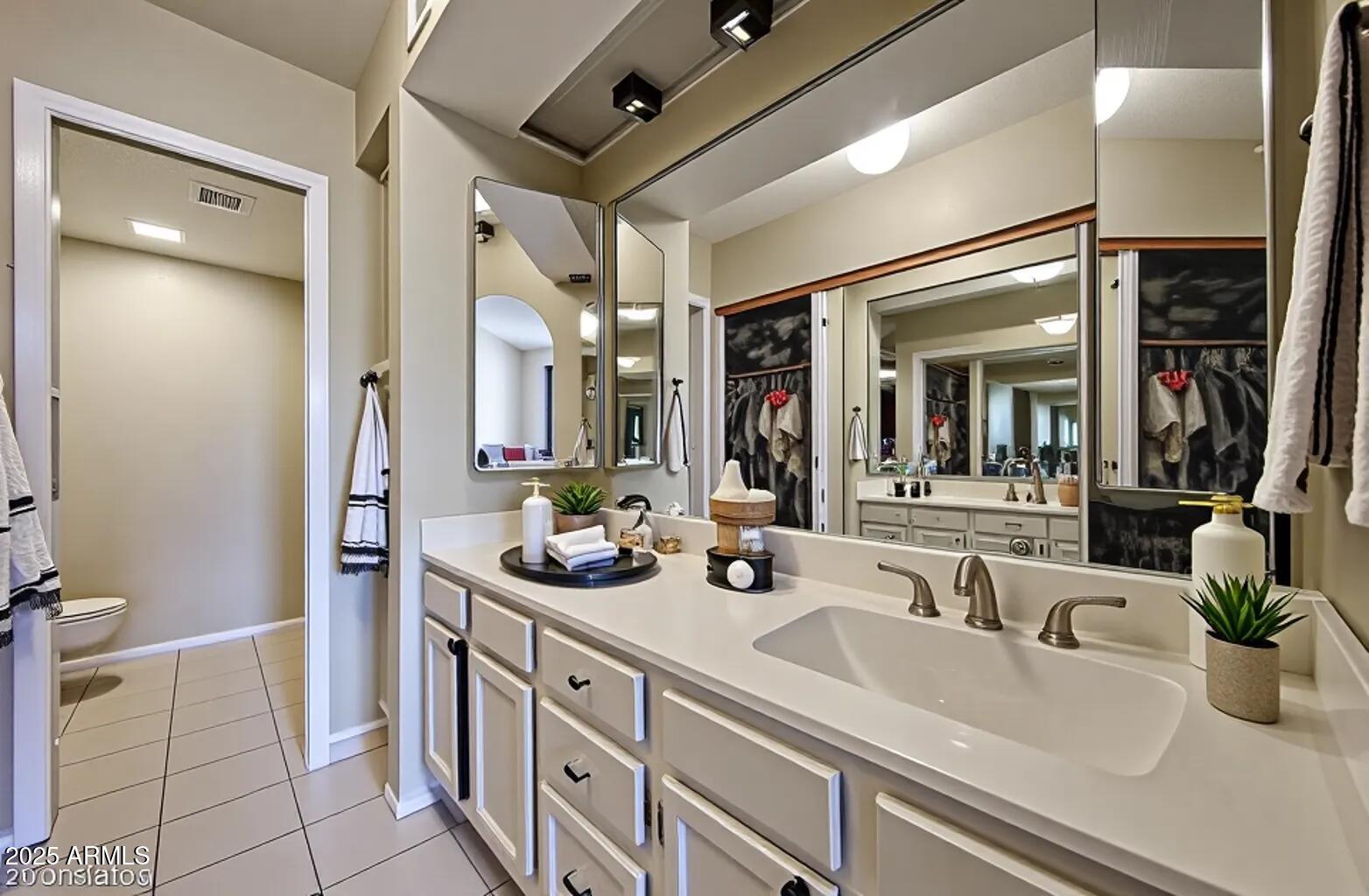 1905 East University Drive, Unit 270 Tempe, AZ 85288 - Photo 9 of 12 IMG_1452