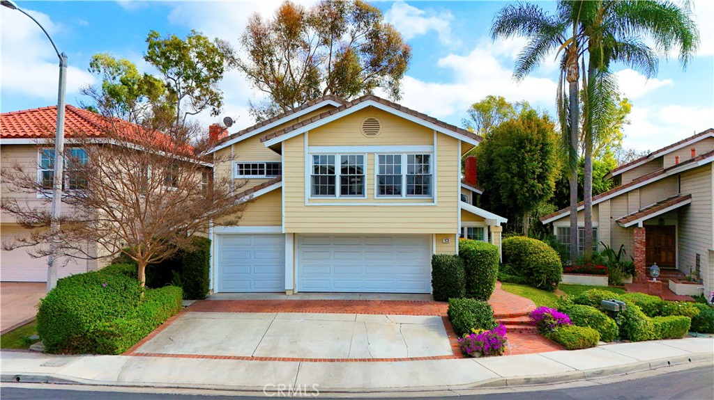 13 Recodo Irvine, CA 92620 - Photo 1 of 71