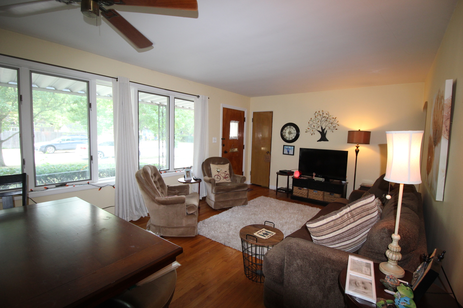 10917 South Komensky Avenue Oak Lawn, IL 60453 - Photo 4 of 22