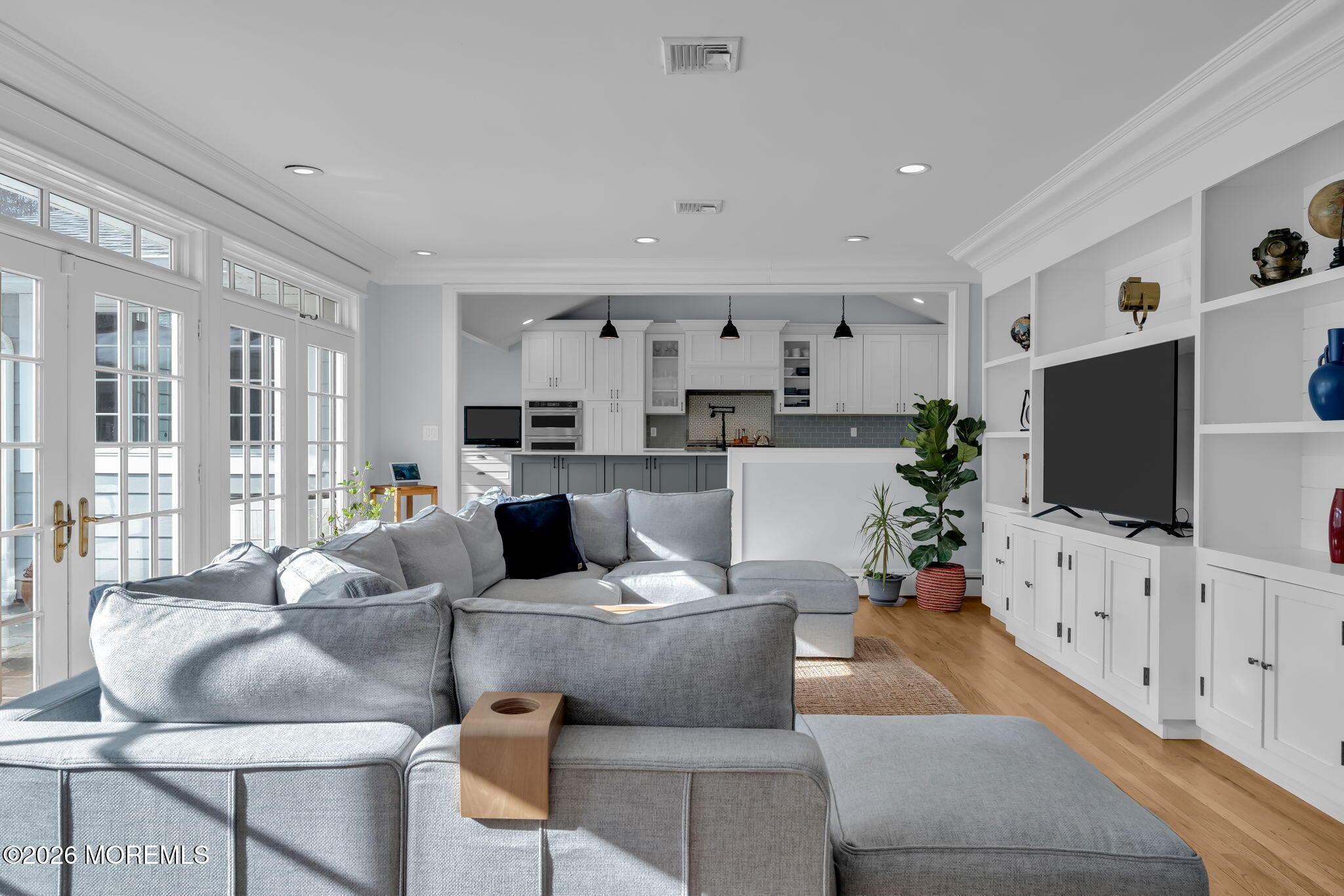 2 Tulip Tree Lane Rumson, NJ 07760 - Photo 6 of 55 Living Room