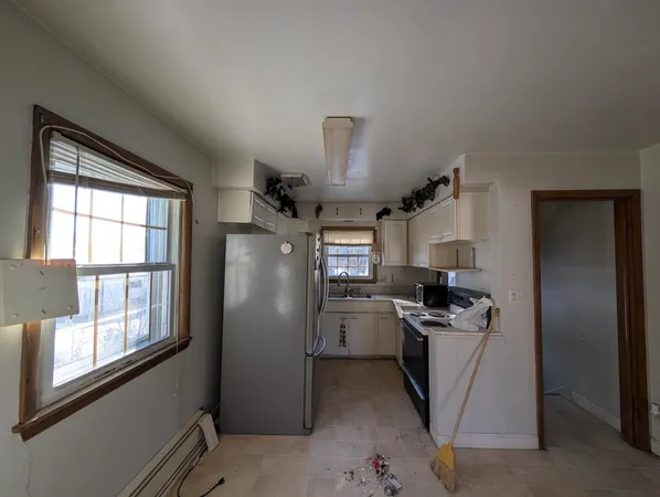 $245,000 | 809 Fredonia Avenue, Fredonia, WI 53021